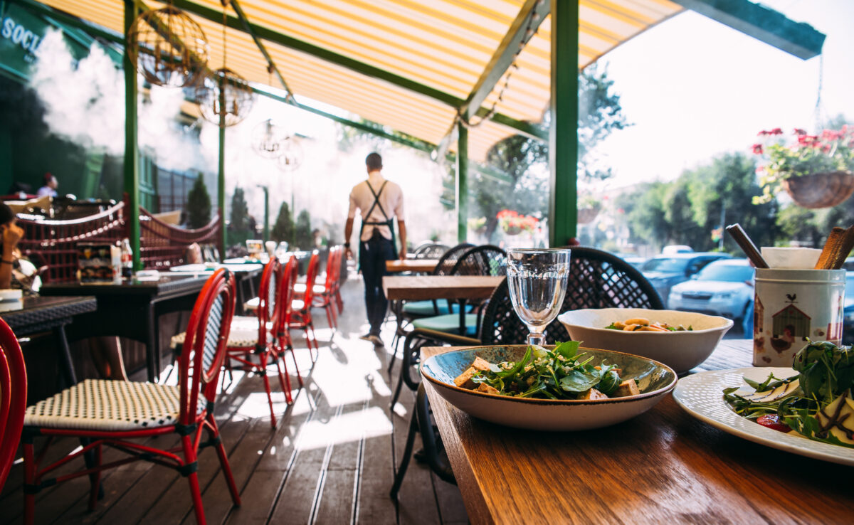 Commercial Patio Shades are for Restaurants, Resorts, and Retail!