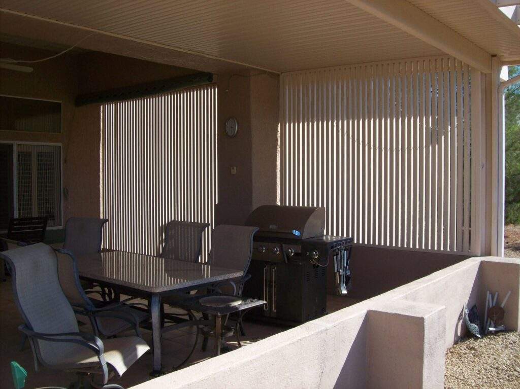 Lattice_Privacy_Wall_Liberty_Awnings_&_Shades_06.JPG